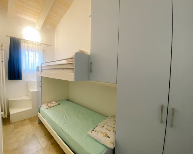 (Per INFO Mara 3481536890) A Jesolo, tra piazza Brescia e Piazza Drago, a soli 10 minuti a piedi ...