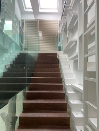 Rif. A.A.28-25

Vendita all'asta - loft con 2 posti auto in data 19 febbraio 2026

Descrizione: t...