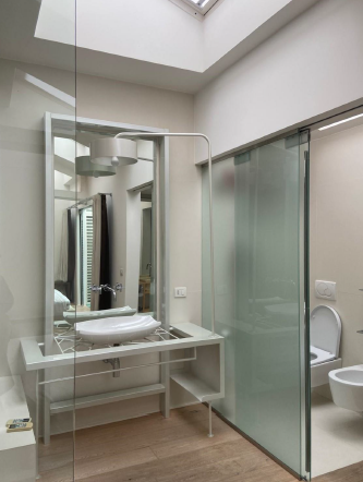 Rif. A.A.28-25

Vendita all'asta - loft con 2 posti auto in data 19 febbraio 2026

Descrizione: t...