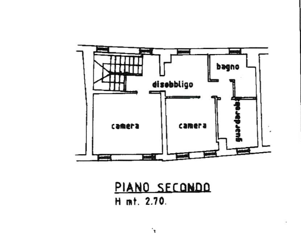 Scopri questa splendida casa a schiera centrale situata nella rinomata zona di Valdobbiadene, un ...
