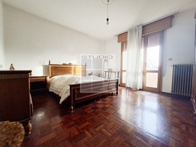 Ecco la casa giusta per te!
Finalmente un'abitazione con stanze ampie e luminose, camere grandi e...