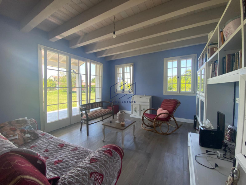 SAN BIAGIO DI CALLALTA - FAGARE’ (TV)
Questa splendida villa di campagna, realizzata secondo i pr...