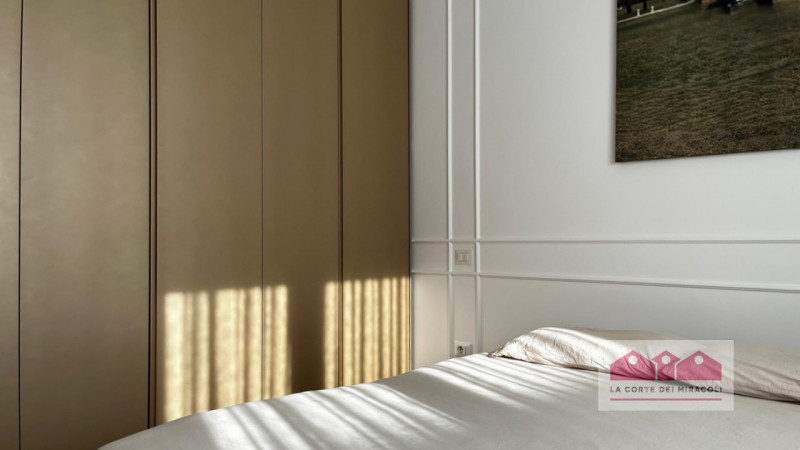 VILLAGGIO MONTE GRAPPA: BICAMERE FINEMENTE ARREDATO AL PIANO PRIMO E COMPOSTO DA AMPIO SOGGIORNO ...