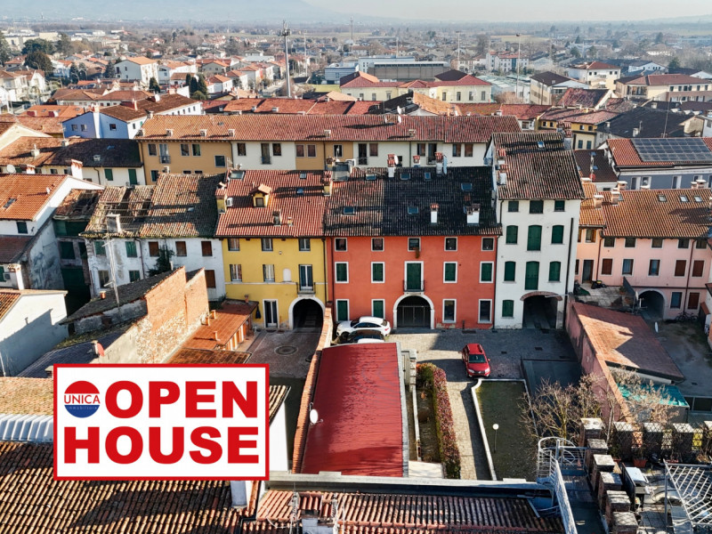 Malo - Mansarda con soppalco - Euro 86.000

Open House Day, Sabato 7 Febbraio dalle ore 10.00 all...
