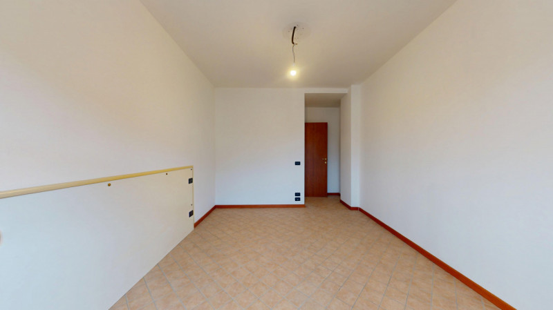 Proponiamo in vendita un grazioso bilocale situato nel cuore di San Felice, in una posizione stra...