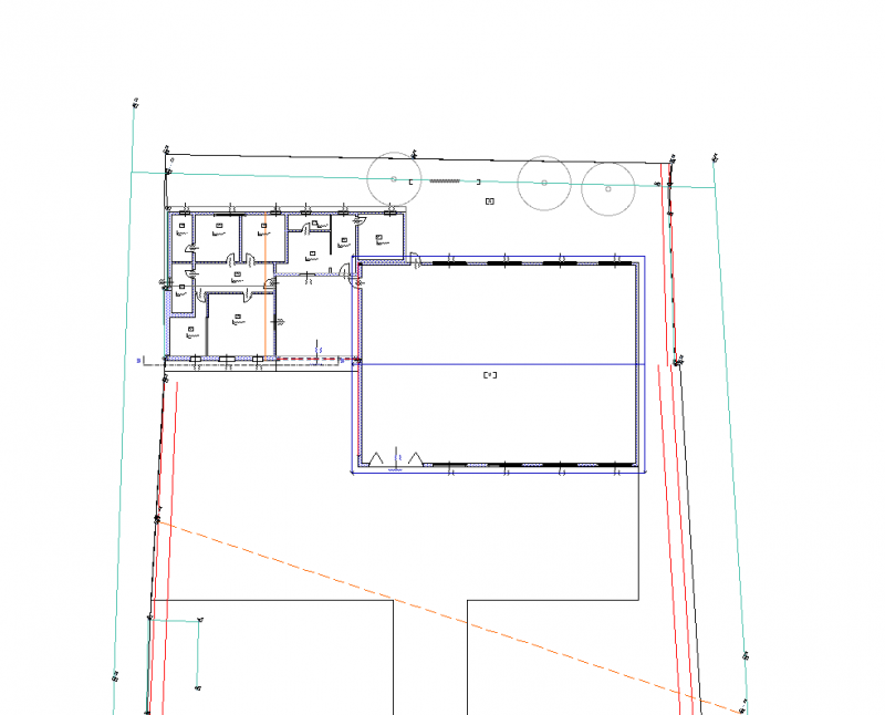 Piove di Sacco vendesi area edificabile per capannone artigianale/industriale già dotata di uffic...