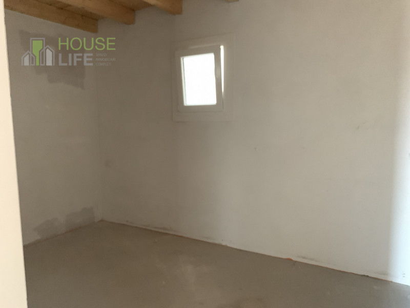 LIMITROFI DI THIENE: a 2 minuti dal paese, in una nuova ristrutturazione, APPARTAMENTO BICAMERE c...