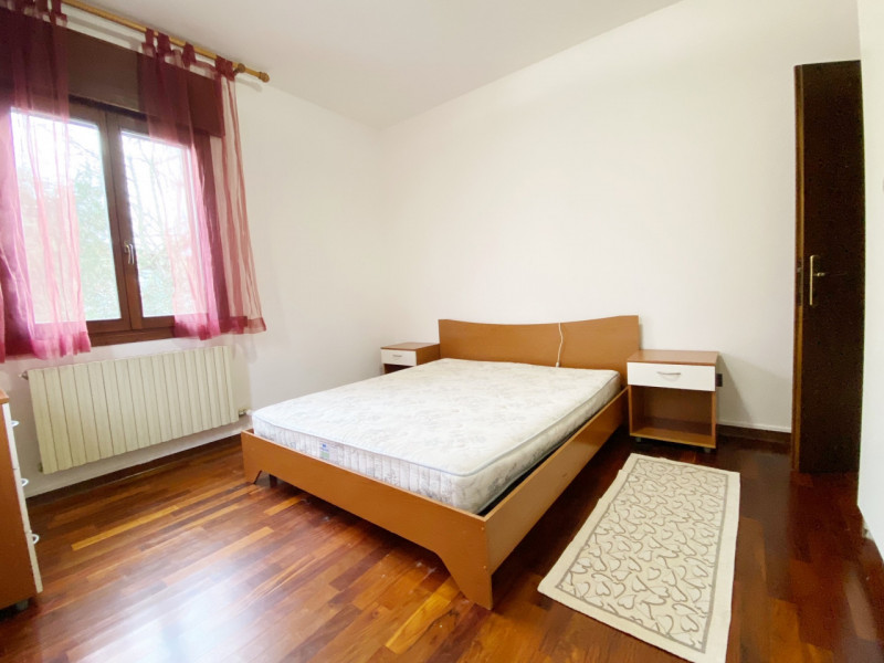 (Per INFO Mara 3481536890) A Meolo, in posizione centrale e comoda ai servizi, proponiamo apparta...