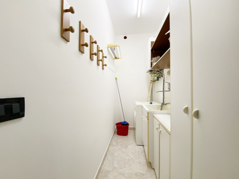 (Per INFO Mara 3481536890) A Meolo, in posizione centrale e comoda ai servizi, proponiamo apparta...