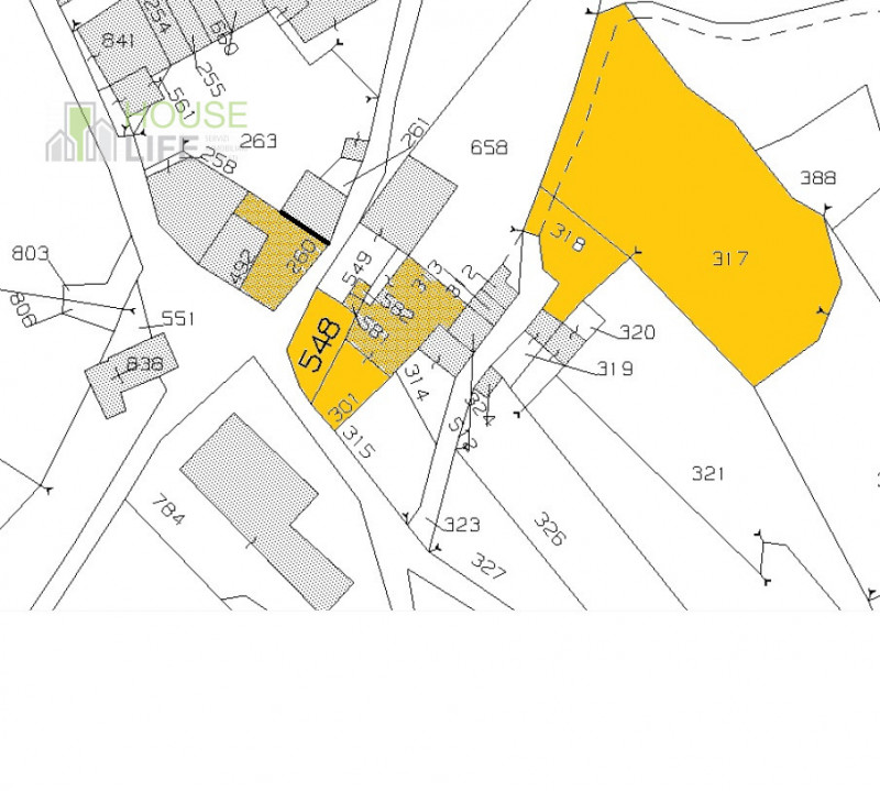 MONTE DI MALO – CAMPIPIANI: In posizione panoramica e tranquilla, all’interno della contrada cent...