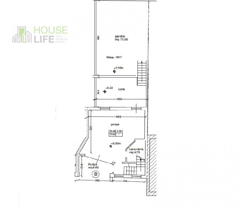 PIOVENE ROCCHETTE-CENTRO: posizionata all'interno di una corte del centro storico, CASA A SCHIERA...