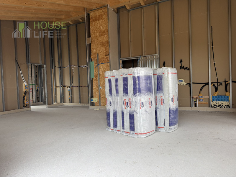 MONTE DI MALO: A 10 minuti dal paese di Malo VILLETTA indipendente Eco-Green in costruzione posta...