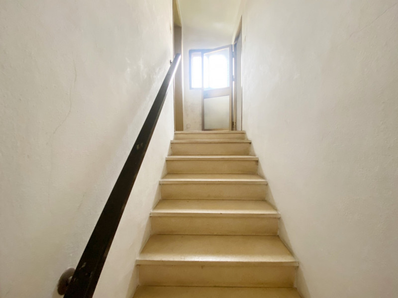 (Per INFO Mara 3481536890) A Maserada sul Piave, a pochi minuti di auto dal centro, proponiamo in...