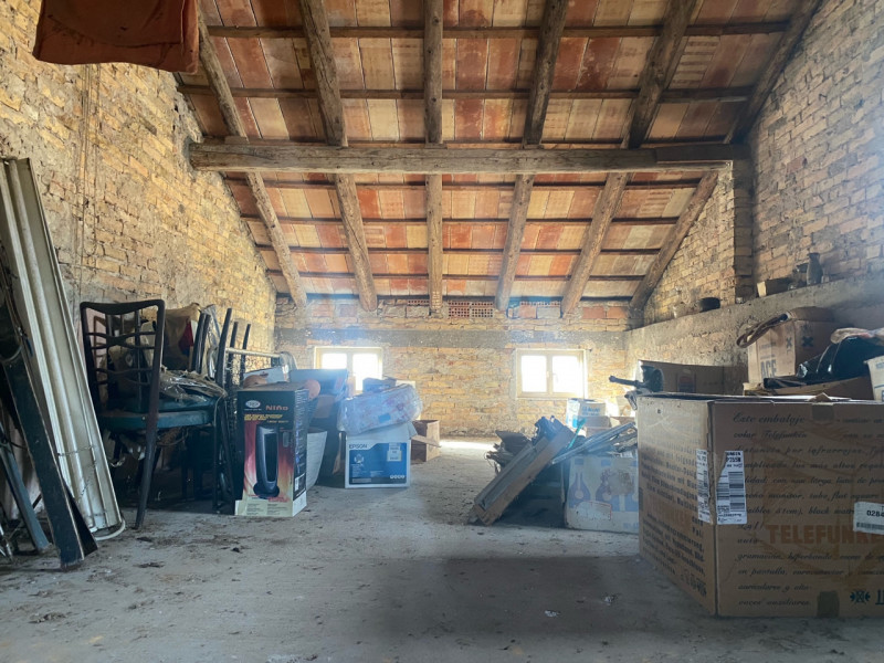 (Per INFO Mara 3481536890) A Maserada sul Piave, a pochi minuti di auto dal centro, proponiamo in...