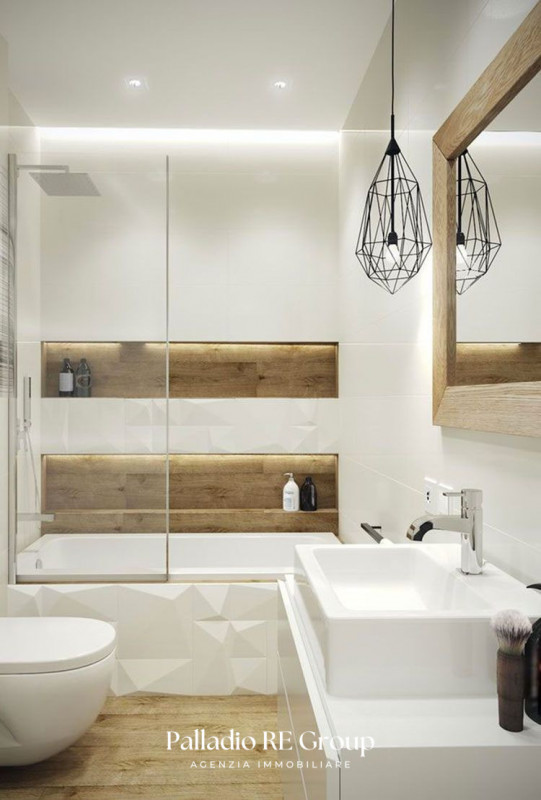 A VICENZA, in zona Ovest, comoda a tutti i servizi, si propone in vendita ampio e luminoso nuovo ...