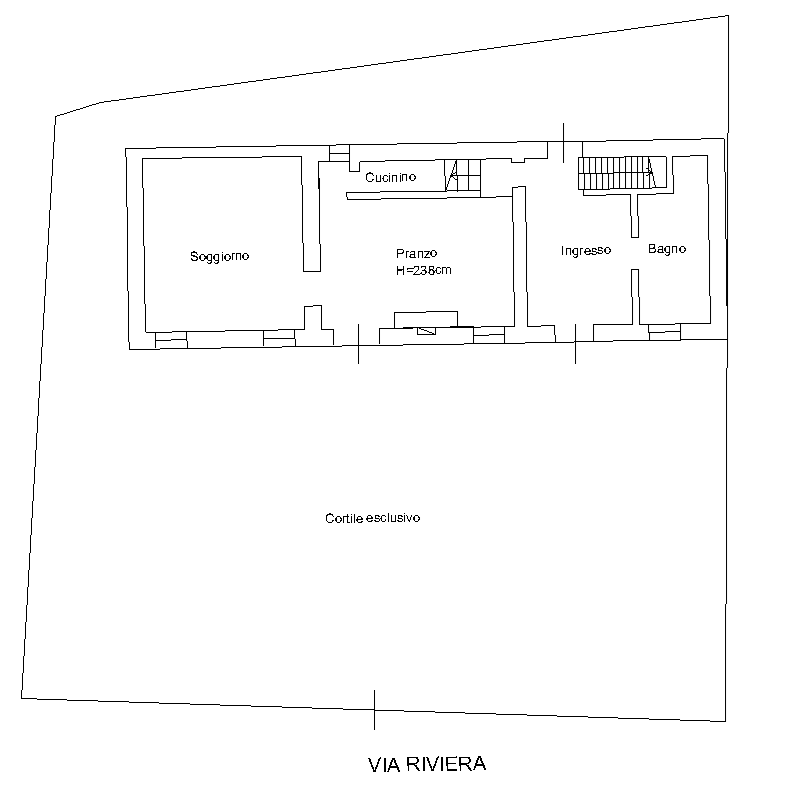 COMPOSIZIONE:
Proponiamo in vendita un'abitazione sviluppata su due livelli: atrio d'ingresso, am...