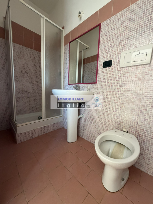 Padova (quartiere San Lazzaro):
In una zona residenziale tranquilla, ben servita e strategica per...