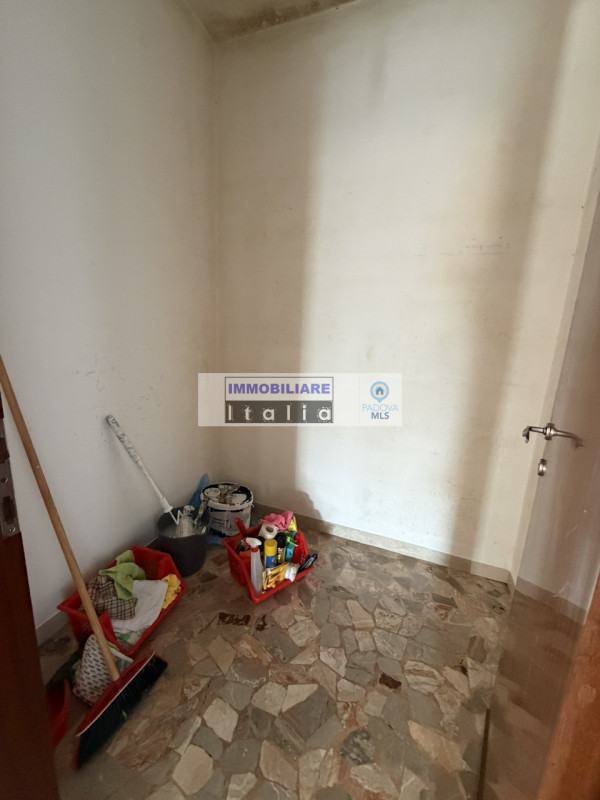 Padova (quartiere San Lazzaro):
In una zona residenziale tranquilla, ben servita e strategica per...