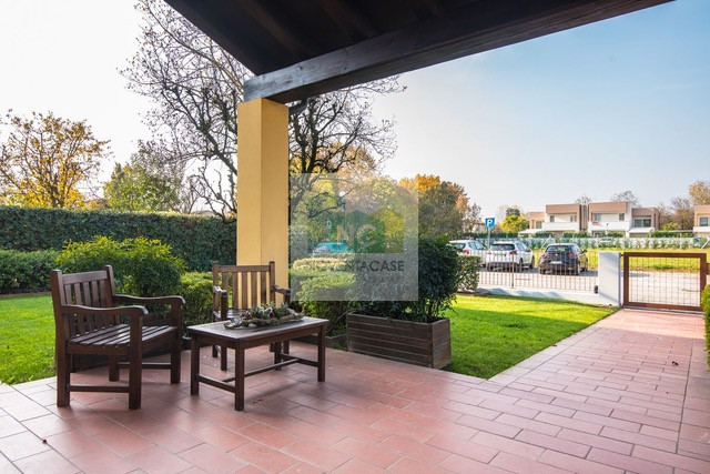 Villa singola di pregio a Bragni Cadoneghe, caratterizzata da una struttura architettonica partic...