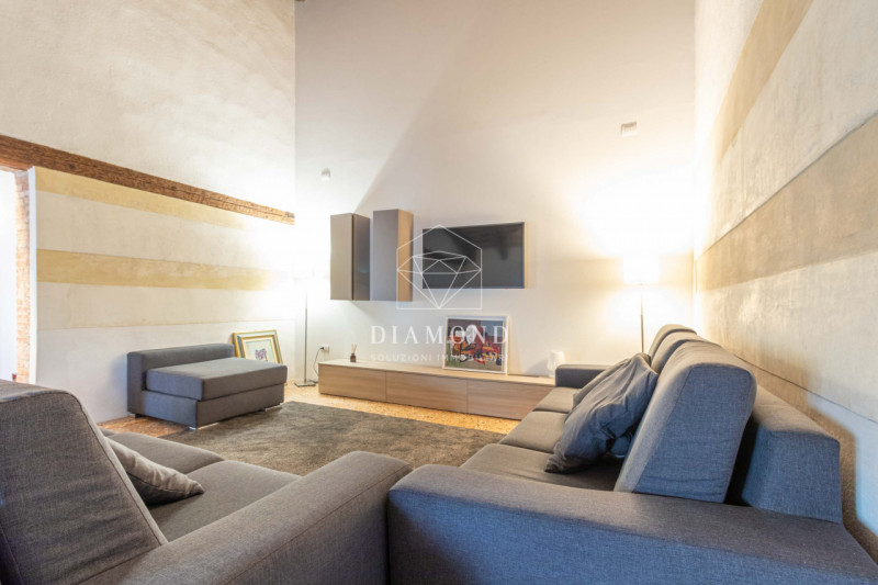 DISPONIBILE DAL 01 APRILE 2026.

Falzè di Trevignano: inserito in un curato e piacevole contesto ...