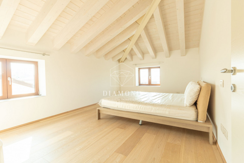 DISPONIBILE DA SUBITO.

Falzè di Trevignano: inserito in un curato e piacevole contesto in reside...