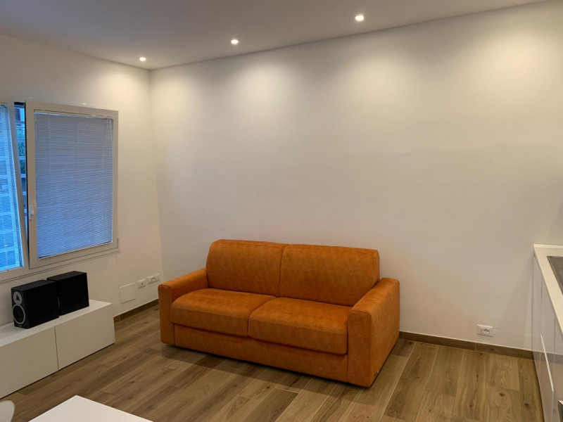 Proponiamo in vendita a Monselice, in quartiere Marco Polo, appartamento bilocale al piano terra ...