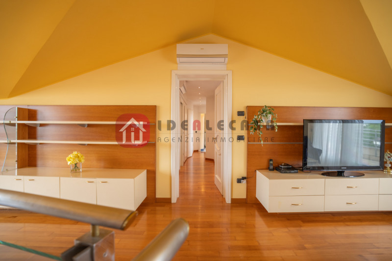 RIF: FR009 PADOVA - ABANO CENTRO Proponiamo in vendita nel centro di Abano Terme in contesto sign...