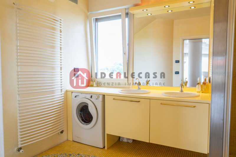 RIF: FR009 PADOVA - ABANO CENTRO Proponiamo in vendita nel centro di Abano Terme in contesto sign...