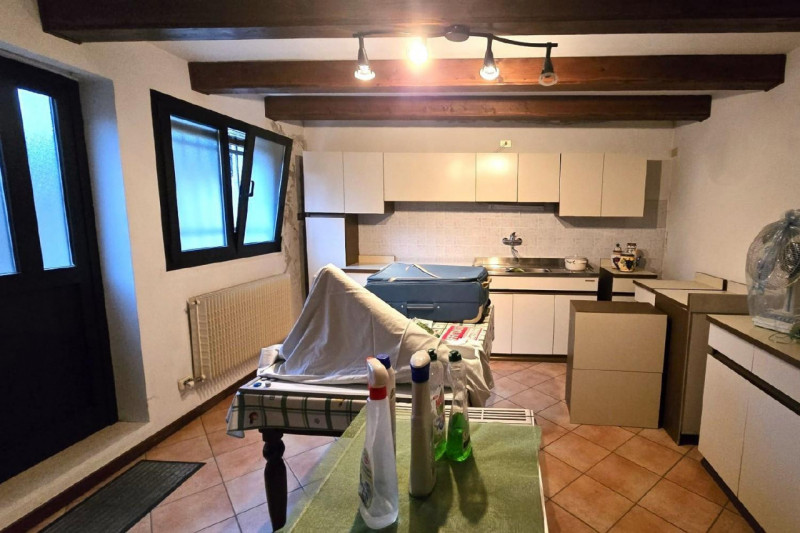 Quest’immobile viene venduto tramite asta online.

Quota di edificio residenziale sito a Bassano ...