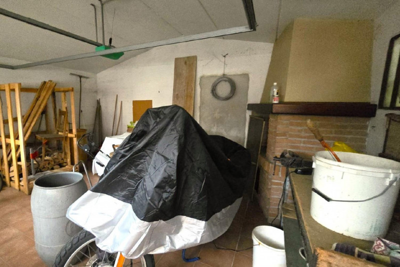 Quest’immobile viene venduto tramite asta online.

Quota di edificio residenziale sito a Bassano ...