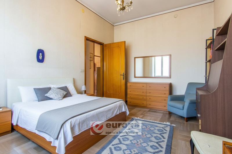 VICENZA, tra ANCONETTA ed OSPEDALETTO, offresi valida opportunità per due famiglie: una villetta ...