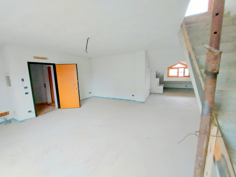 NUOVO DUPLEX 3 CAMERE VIC.ZE OSPEDALI €.677.000 tratt. - rif.ZA26
Appartamento n°4 da 255 mq con ...