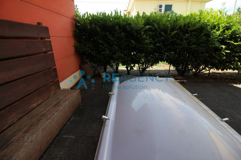 THIENE ZONA BOSCO
Sei alla ricerca di un locale commerciali con visibilità'?
Prezzo euro 800 mens...