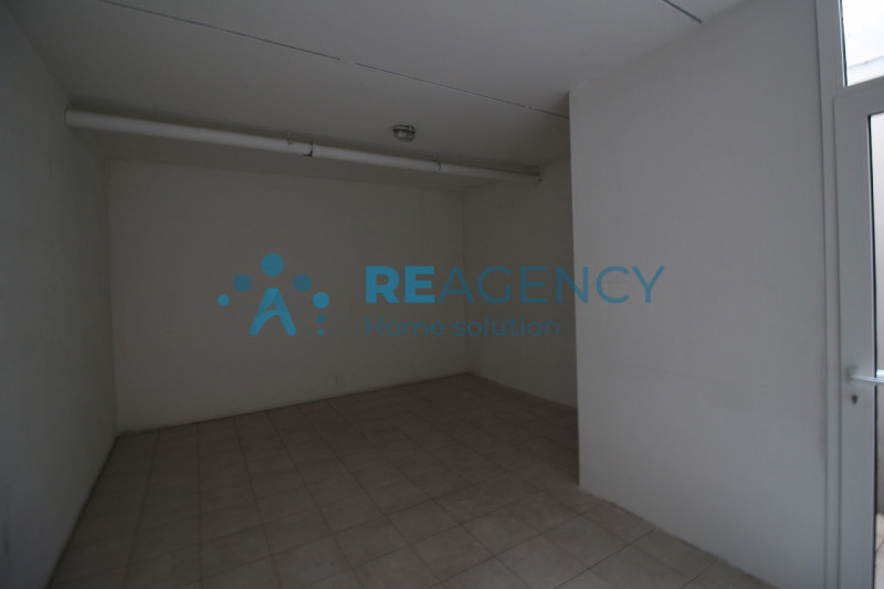 THIENE ZONA BOSCO
Sei alla ricerca di un locale commerciali con visibilità'?
Prezzo euro 800 mens...