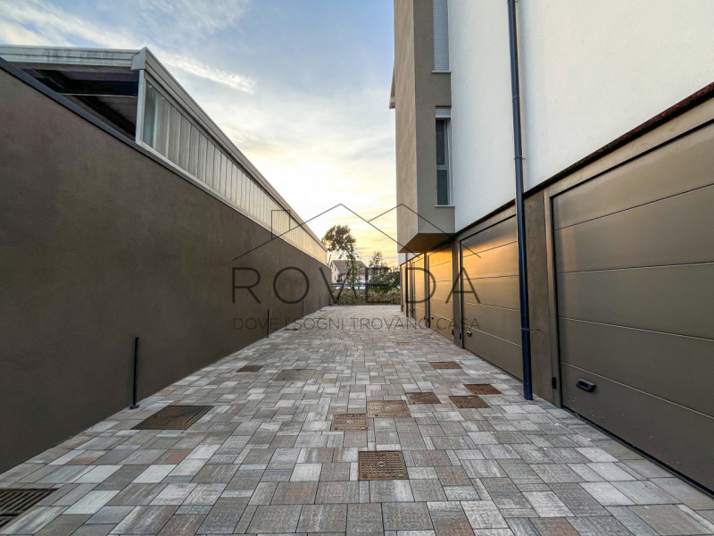 TREVISO - FUORI MURA

RIFERIMENTO: TV34

l'indirizzo indicato non corrispondere alla reale ubicaz...