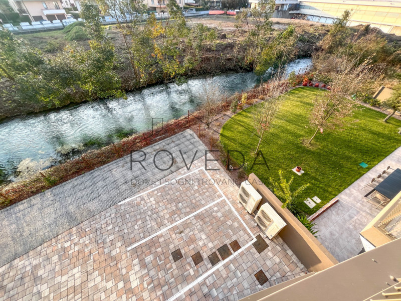 TREVISO - FUORI MURA

RIFERIMENTO: TV34

l'indirizzo indicato non corrispondere alla reale ubicaz...