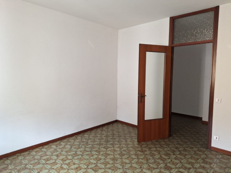 MALO centro: spazioso APPARTAMENTO BICAMERE al piano primo cucina soggiorno, bagno, due camere, c...