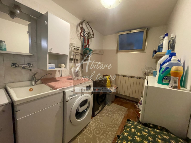 SAN GIORGIO IN BOSCO (PD)

In tranquillo quartiere residenziale, proponiamo in vendita una casa a...