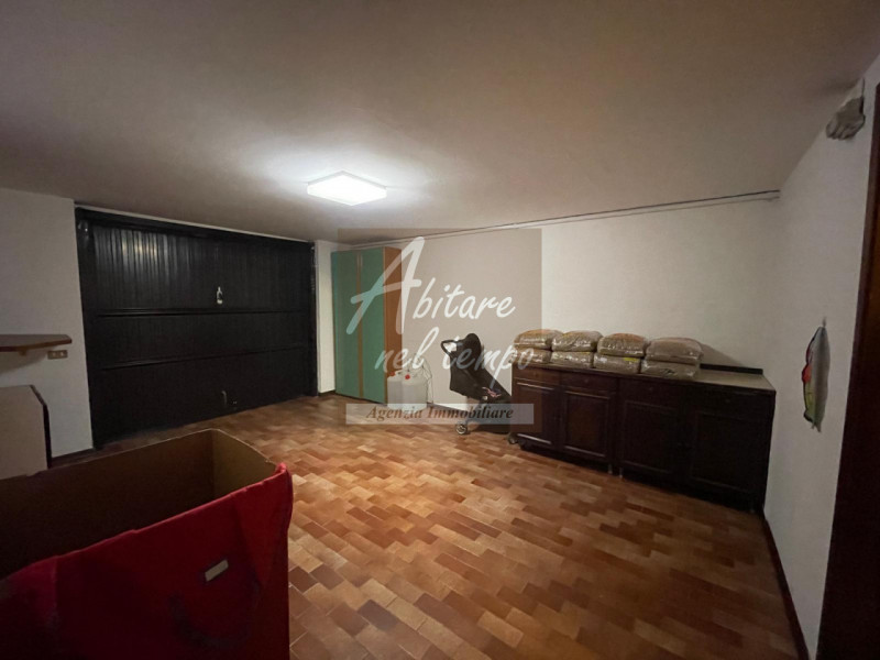 SAN GIORGIO IN BOSCO (PD)

In tranquillo quartiere residenziale, proponiamo in vendita una casa a...