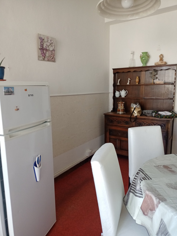 Appartamento AFFITTATO FINO AL 2028, in ottimo stato, su palazzina di 8 unità, riscaldamento auto...