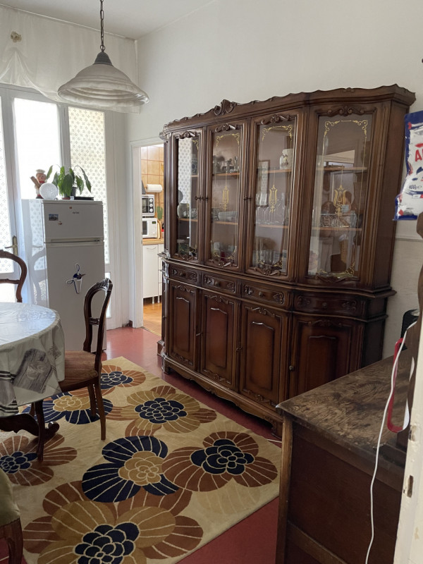 Appartamento AFFITTATO FINO AL 2028, in ottimo stato, su palazzina di 8 unità, riscaldamento auto...