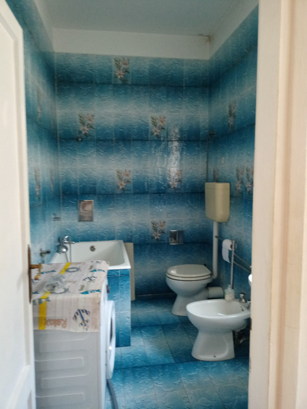 Appartamento AFFITTATO FINO AL 2028, in ottimo stato, su palazzina di 8 unità, riscaldamento auto...