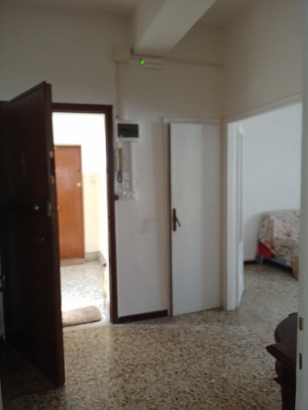 Appartamento AFFITTATO FINO AL 2028, in ottimo stato, su palazzina di 8 unità, riscaldamento auto...