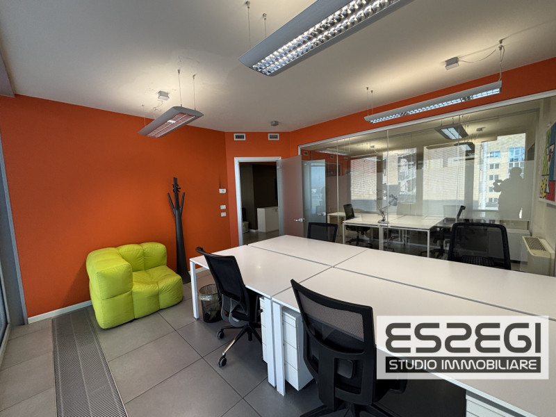 PADOVA OVEST: Nelle immediate vicinanze alla tangenziale e comodo al casello autostradale di Pado...