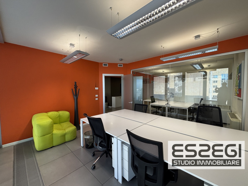 PADOVA OVEST: Nelle immediate vicinanze alla tangenziale e comodo al casello autostradale di Pado...