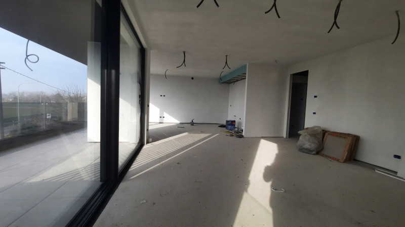 Nel cuore di Caselle, proponiamo in vendita appartamenti di nuova costruzione in A4 con ampi terr...