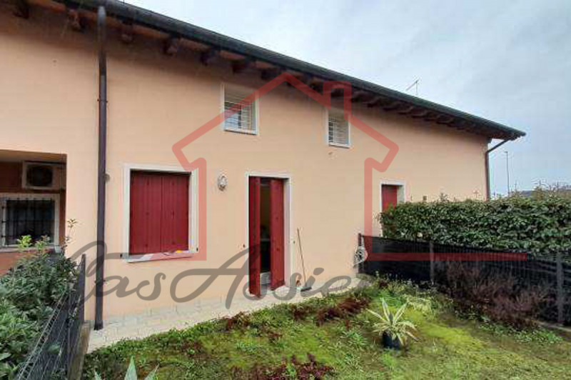 Rif. PE43323
La nostra Agenzia ha selezionato per Voi l'occasione del mese all'asta.

Proponiamo ...