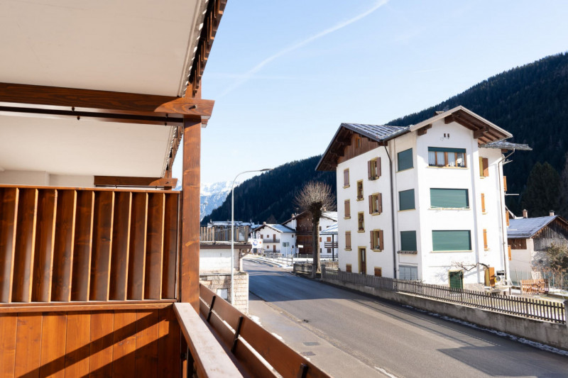 Nel pieno centro di Falcade una delle località più apprezzate delle dolomiti  in posizione comoda...