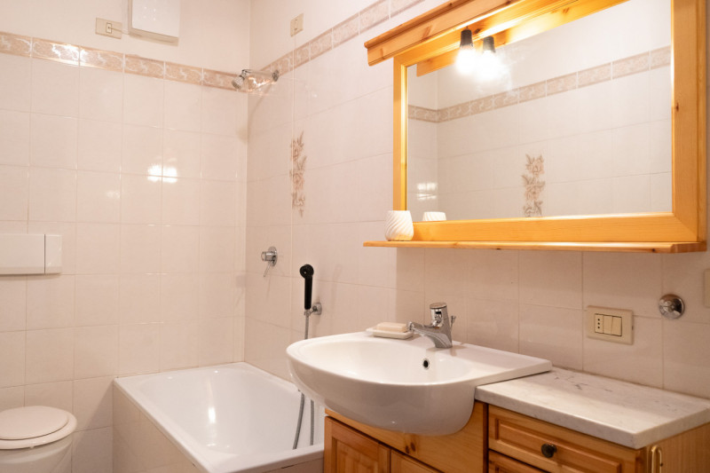 Nel pieno centro di Falcade una delle località più apprezzate delle dolomiti  in posizione comoda...