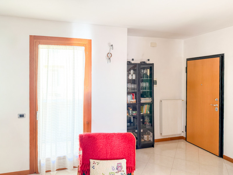 (Per INFO Vittorio 3517343301) A Casella d’Asolo, in un piacevole contesto residenziale, proponia...